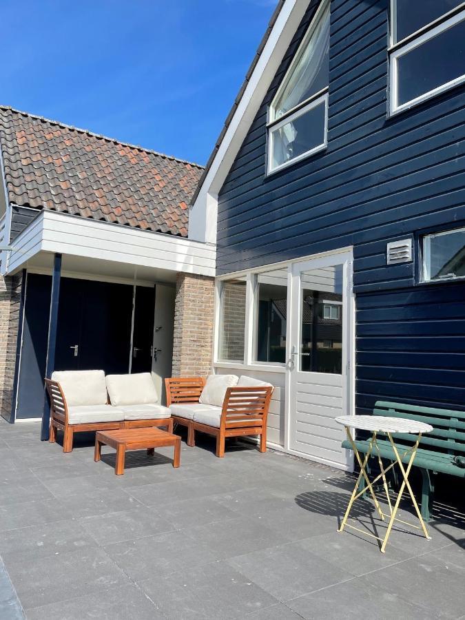 Vakantiehuis Aan Het Water Indijk Bagian luar foto